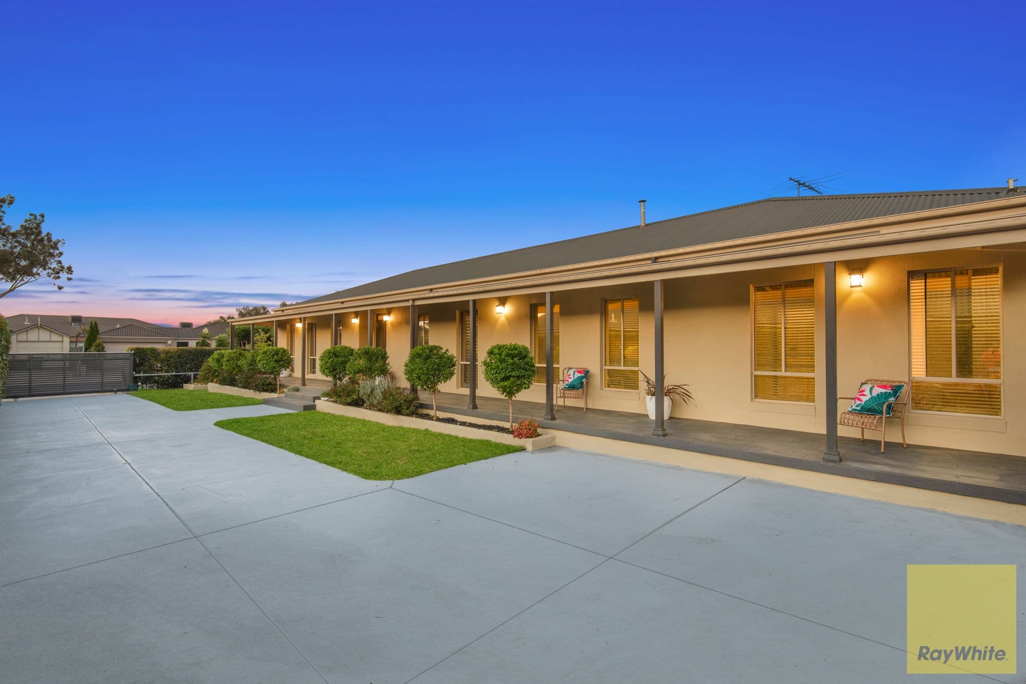127 Harmony Drive, Tarneit VIC 3029, Tarneit - Thumbnail 3
