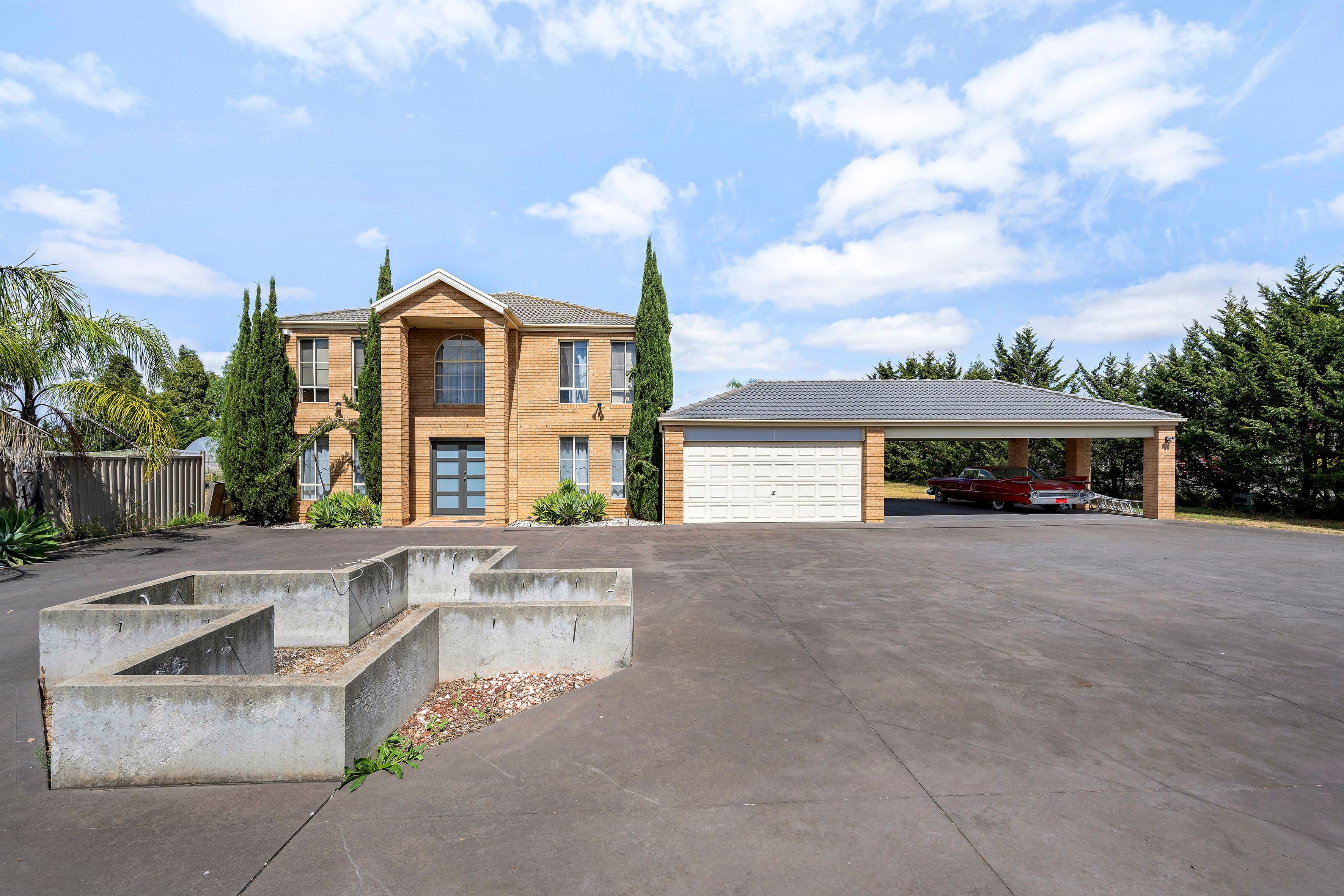 1 Grevillea Close, Hillside VIC 3037, Hillside - Thumbnail 2