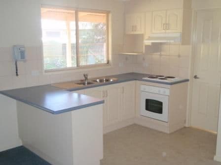24 Jones Street, AVENEL VIC 3664, Avenel - Thumbnail 2