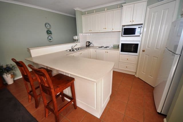50 Dalcruin Drive, BANNOCKBURN VIC 3331, Bannockburn - Thumbnail 2