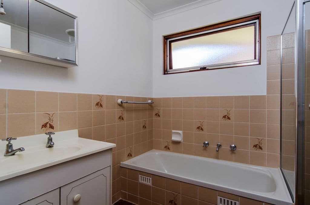 31 Serenade Crescent, Aberfoyle Park SA 5159, Aberfoyle Park - Thumbnail 8