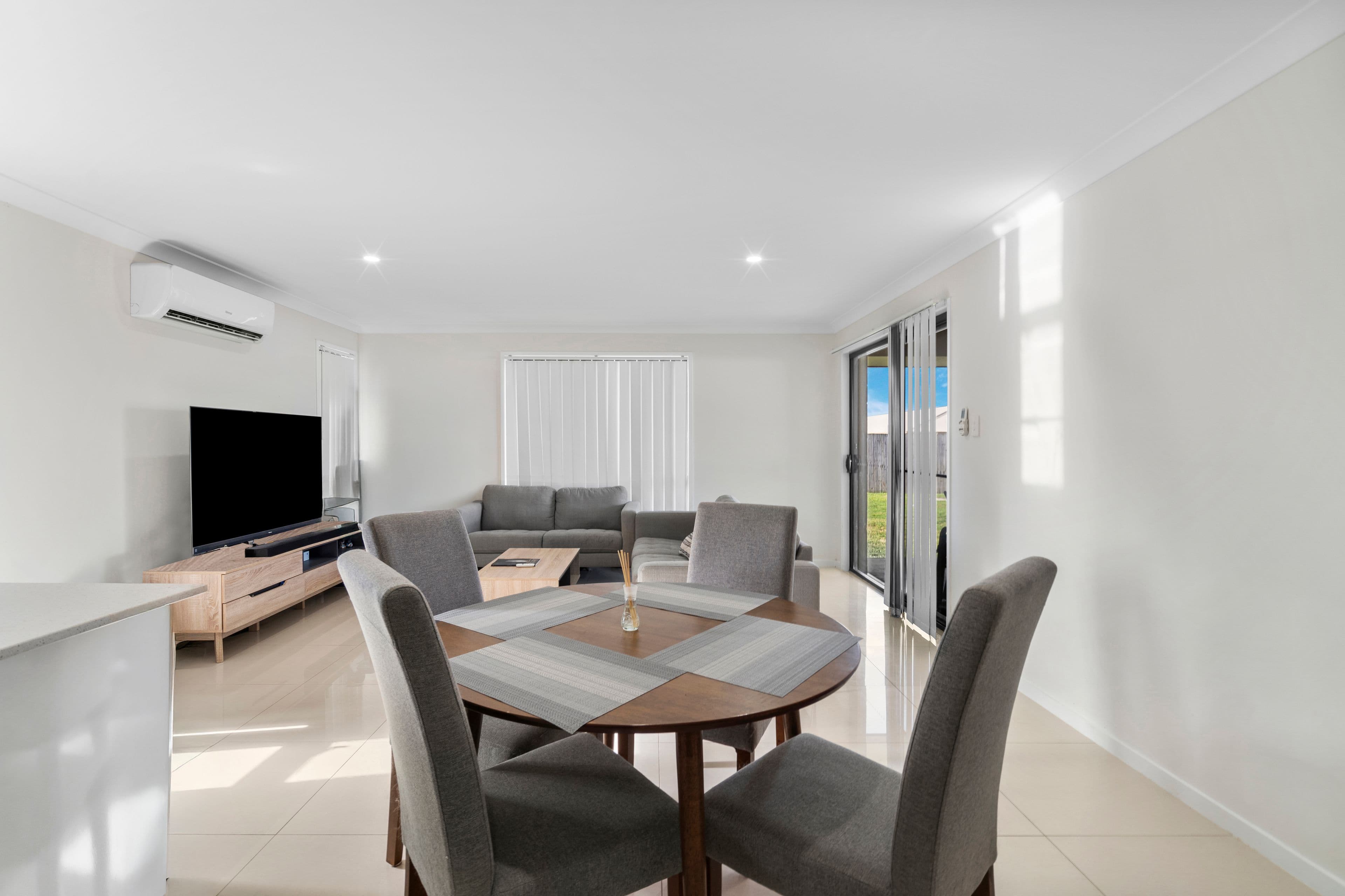 64 Baird Circuit, Redbank Plains QLD 4301, Redbank Plains - Thumbnail 2