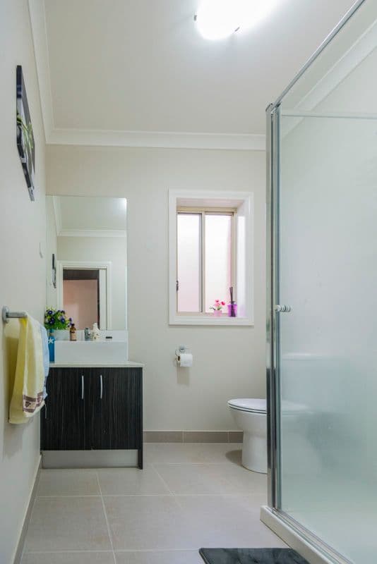 13 Chatham Avenue, Tarneit VIC 3029, Tarneit - Thumbnail 3