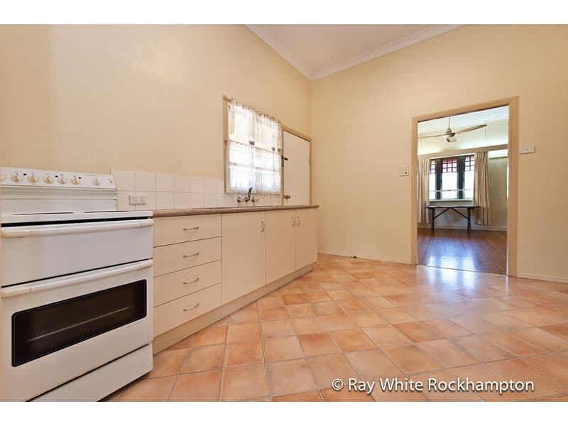 71 Albert Street, THE RANGE QLD 4700, The Range - Thumbnail 4