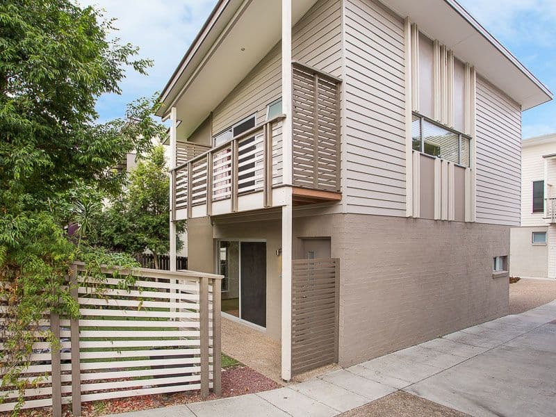 135 Grosvenor Street, Morningside QLD 4170, Morningside - Thumbnail 2