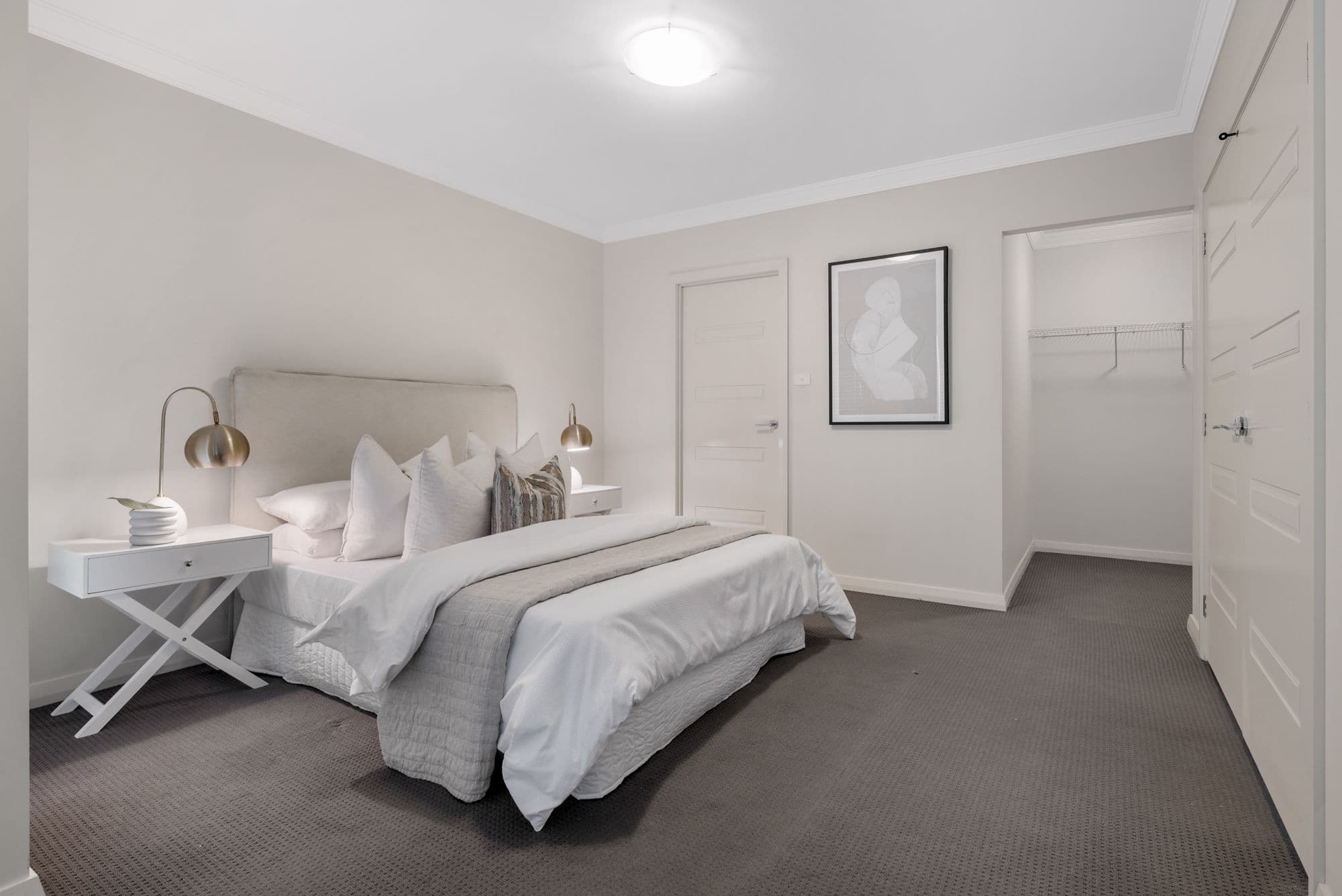 3 Logonia Crescent, Mount Annan NSW 2567, Mount Annan - Thumbnail 2