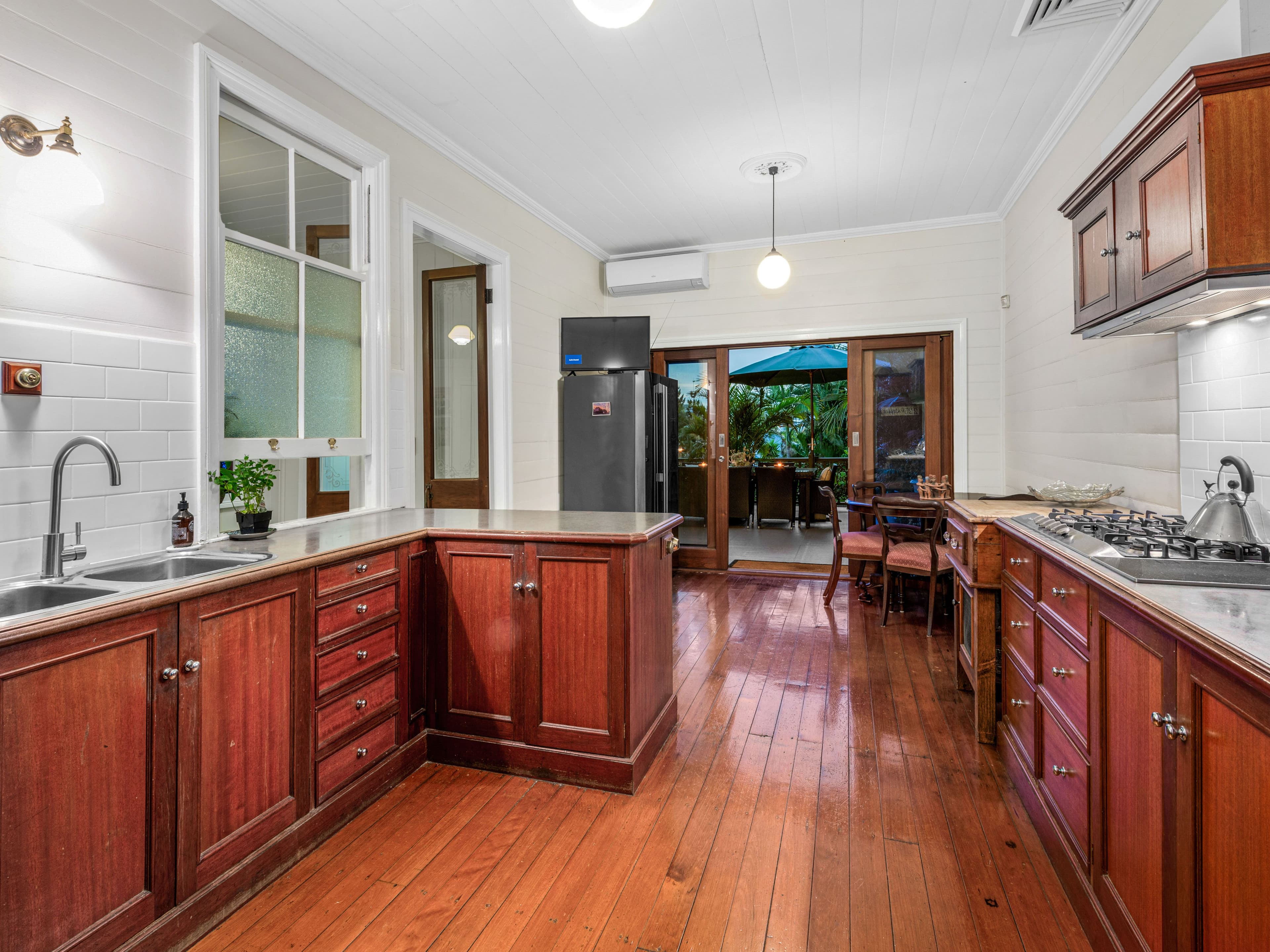 43 Edmondstone Street, South Brisbane QLD 4101, South Brisbane - Thumbnail 8