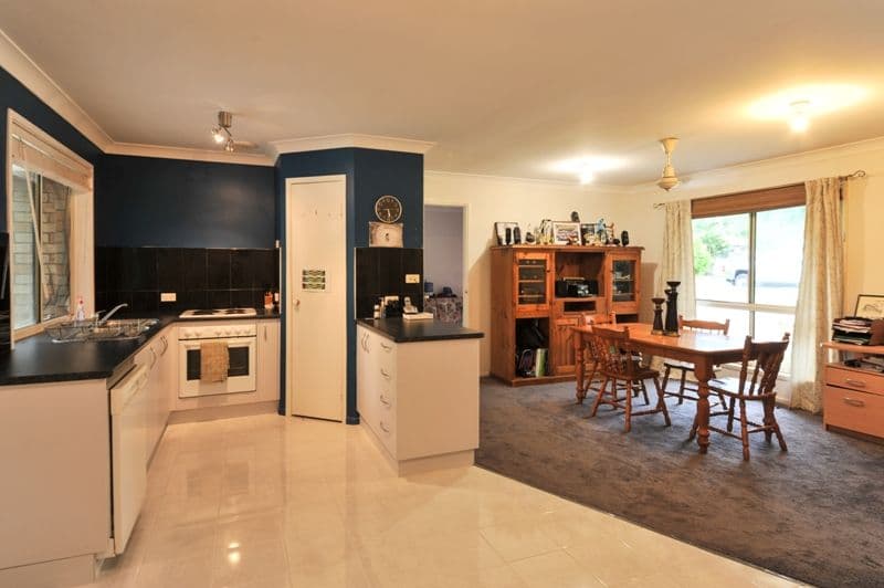 1 Sabel Boulevard, JUBILEE POCKET QLD 4802, Jubilee Pocket - Thumbnail 2