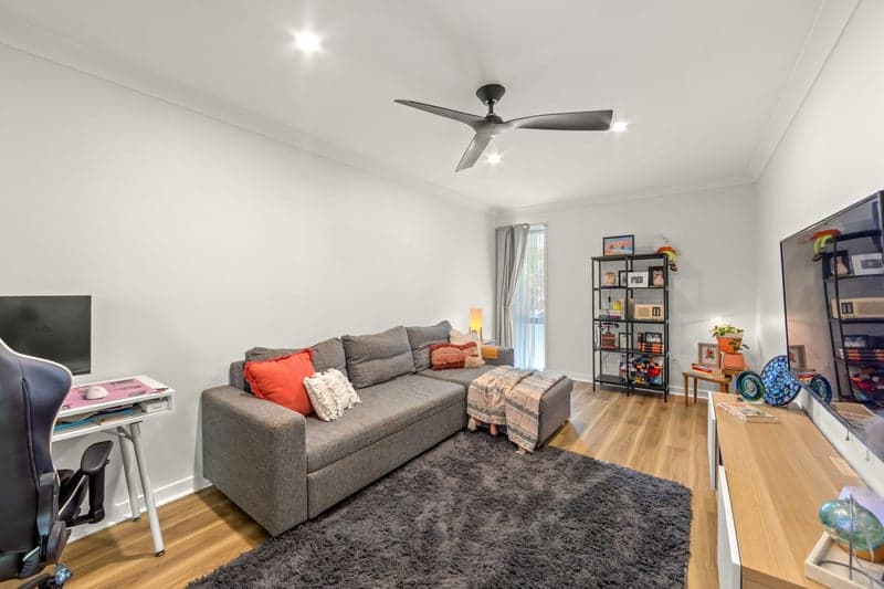 30 Mingaletta Drive, Ashmore - Thumbnail 4
