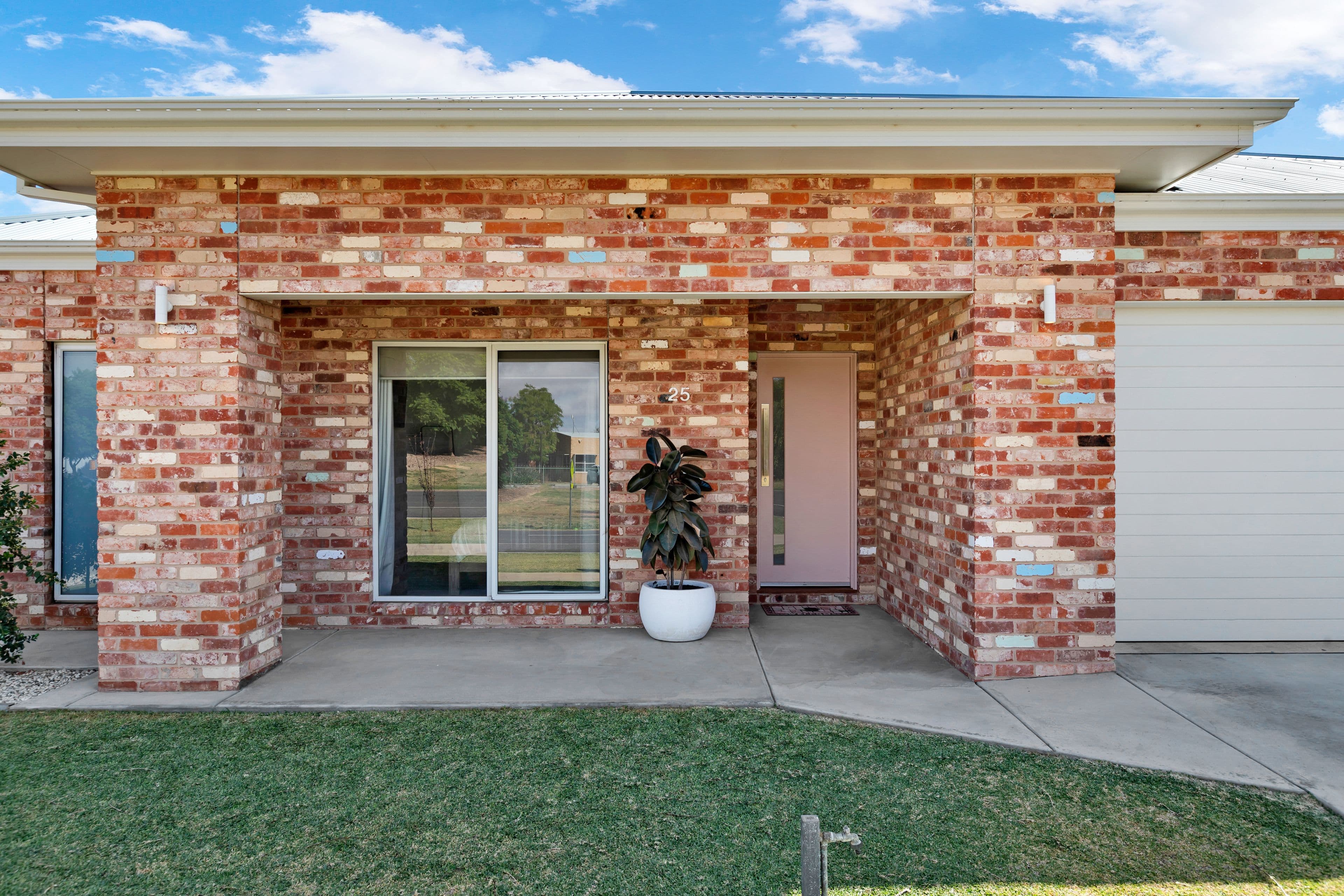 25 Calotis Street, Red Cliffs VIC 3496, Red Cliffs - Thumbnail 2