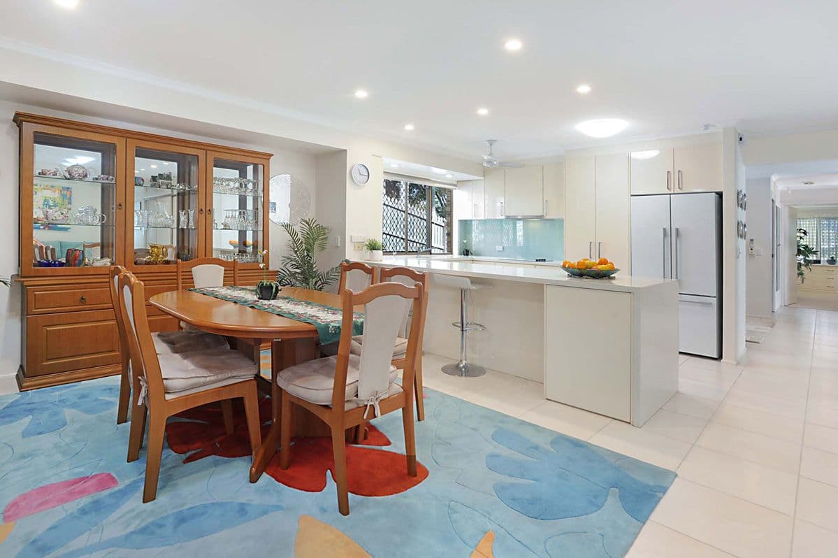 12 Tetragona, Arana Hills QLD 4054, Arana Hills - Image 1