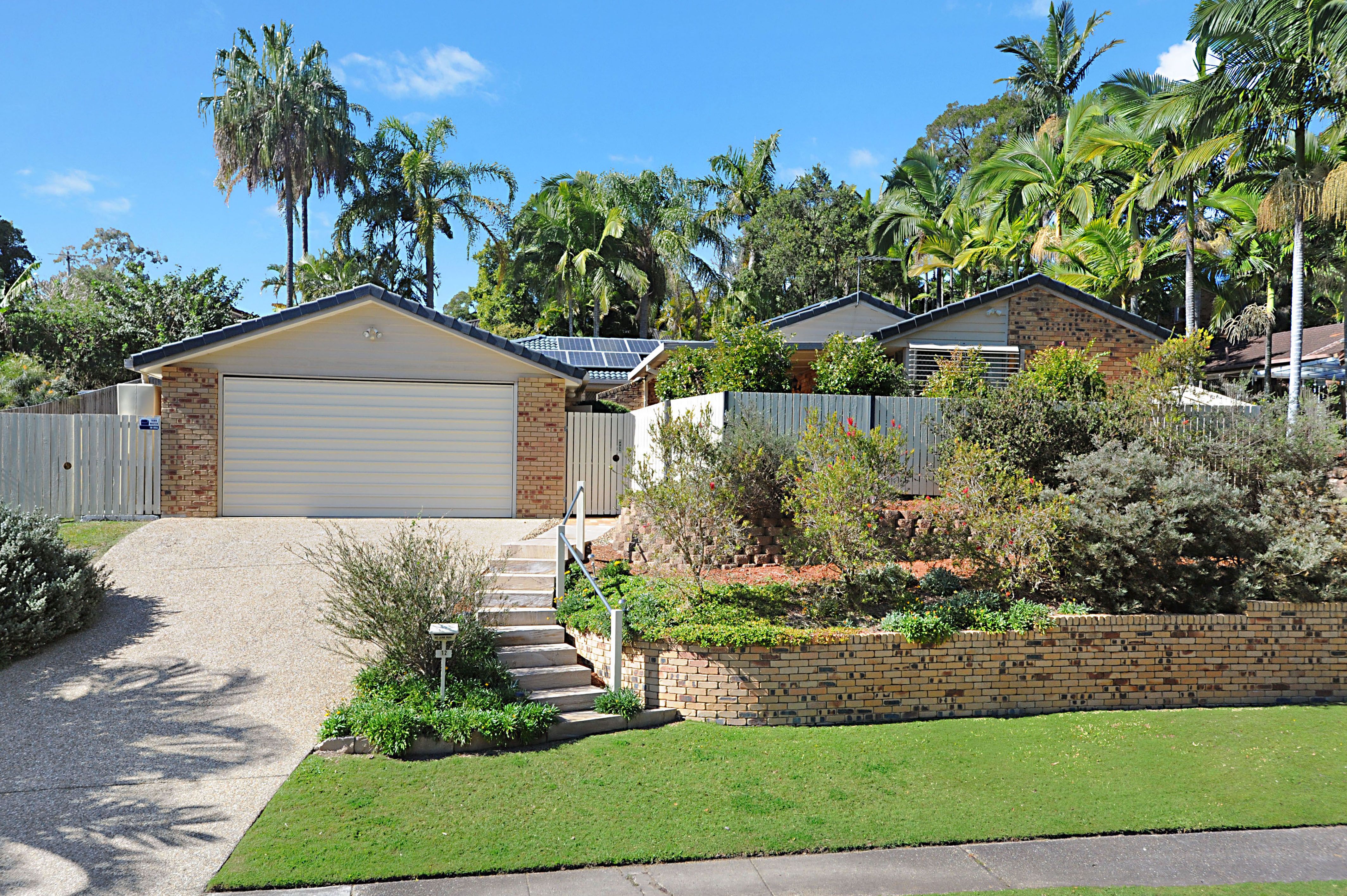 12 Tetragona, Arana Hills QLD 4054, Arana Hills - Thumbnail 2