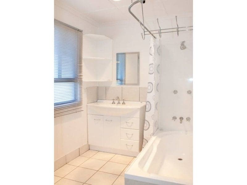 196 Perth Street, South Toowoomba - Thumbnail 6