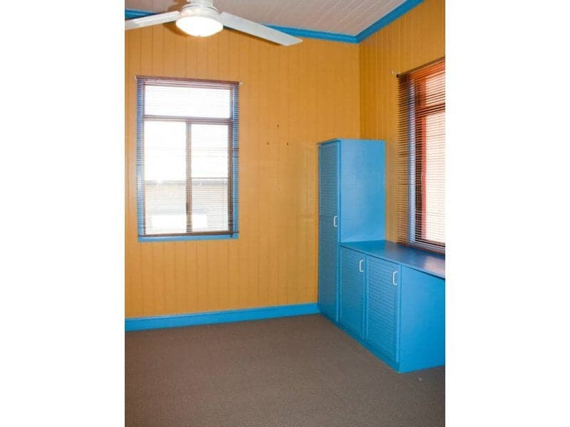 196 Perth Street, South Toowoomba - Thumbnail 7