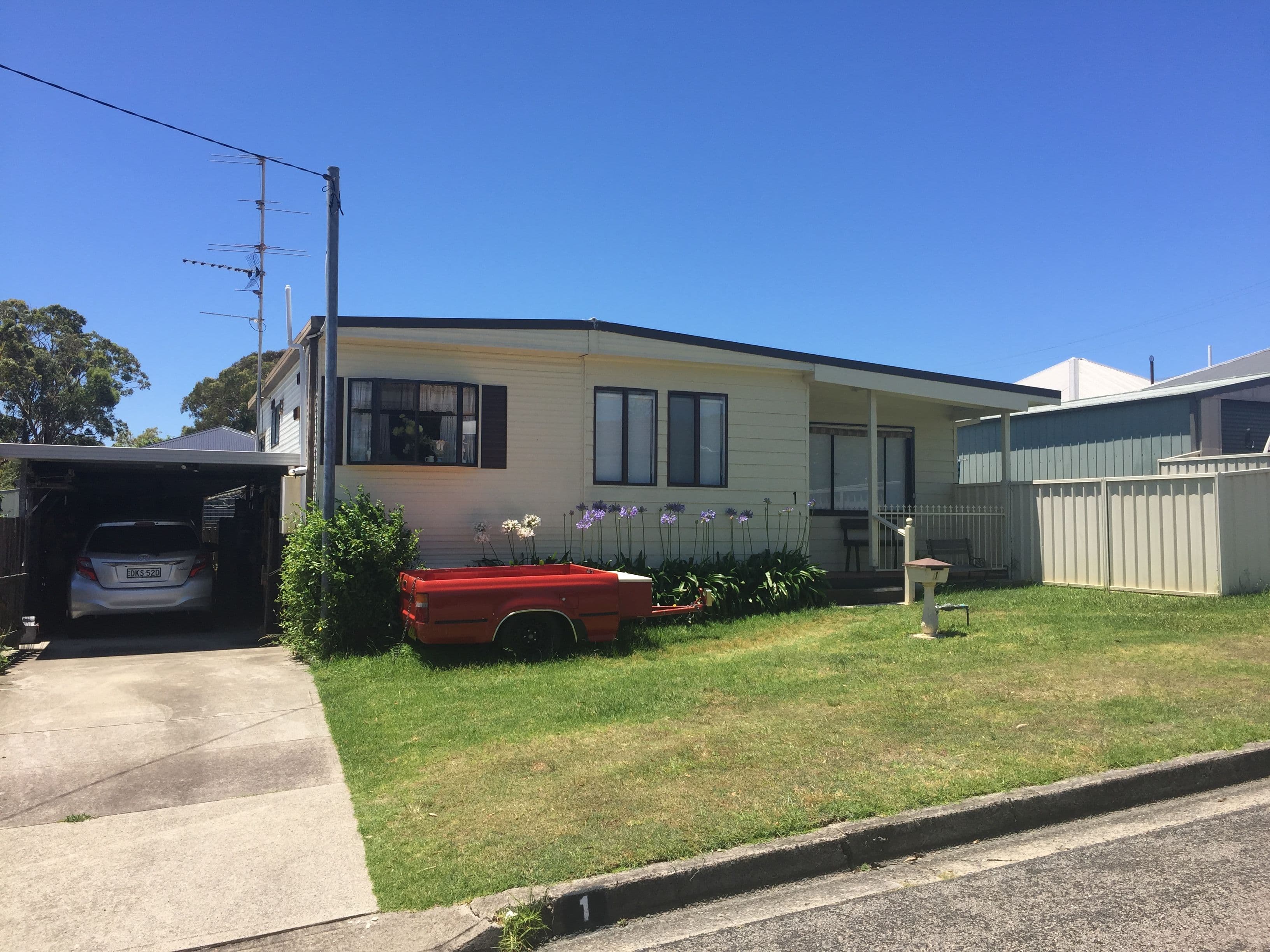 1 Kurraka Street, Whitebridge - Image 1