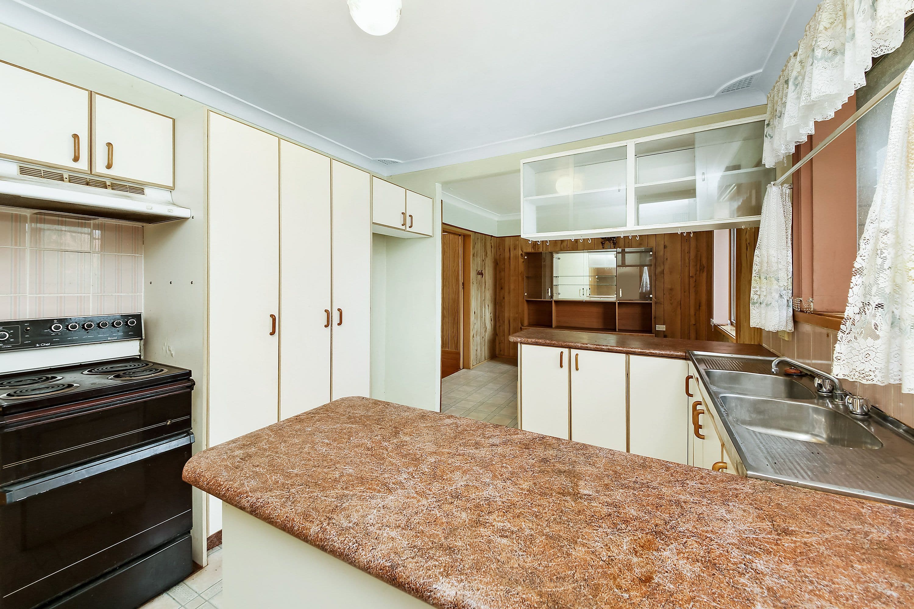 82 Auburn Road, Birrong - Thumbnail 3