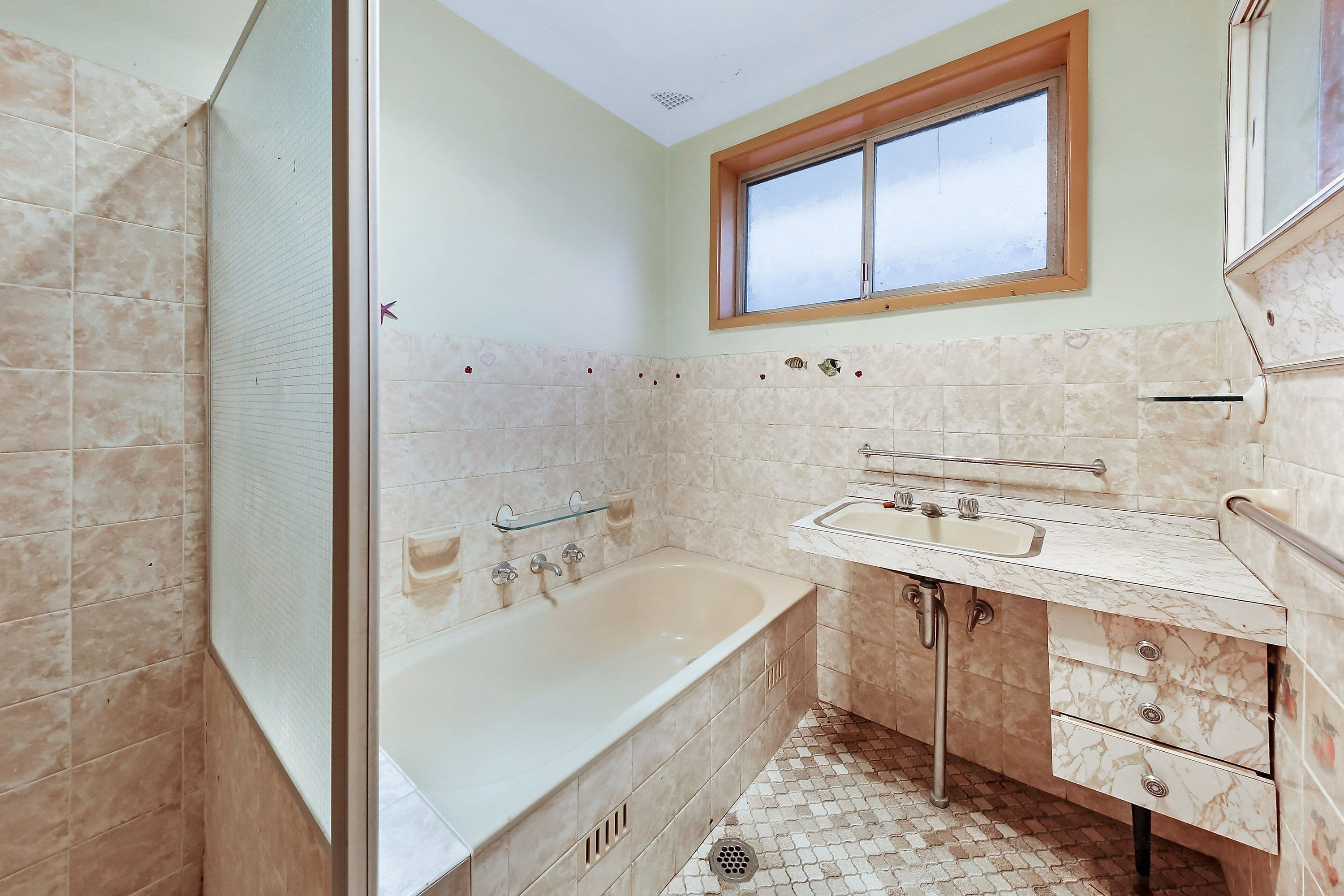 82 Auburn Road, Birrong - Thumbnail 6