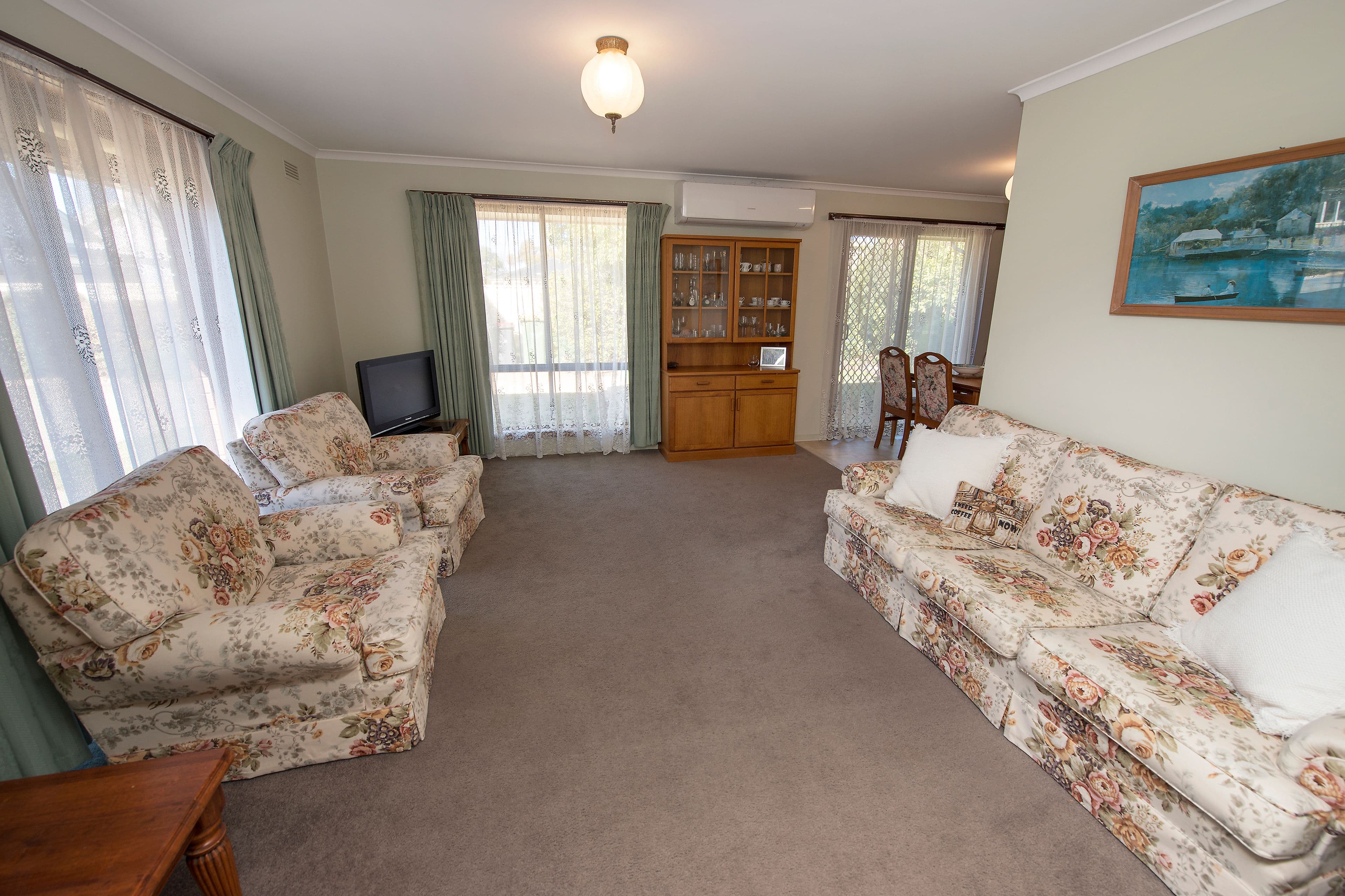 72 Splatt Street, Swan Hill VIC 3585, Swan Hill - Thumbnail 3