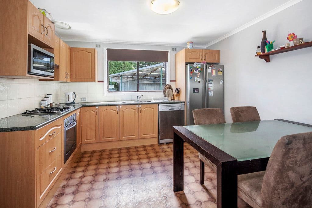 88 Beverin Street, Sebastopol VIC 3356, Sebastopol - Thumbnail 3