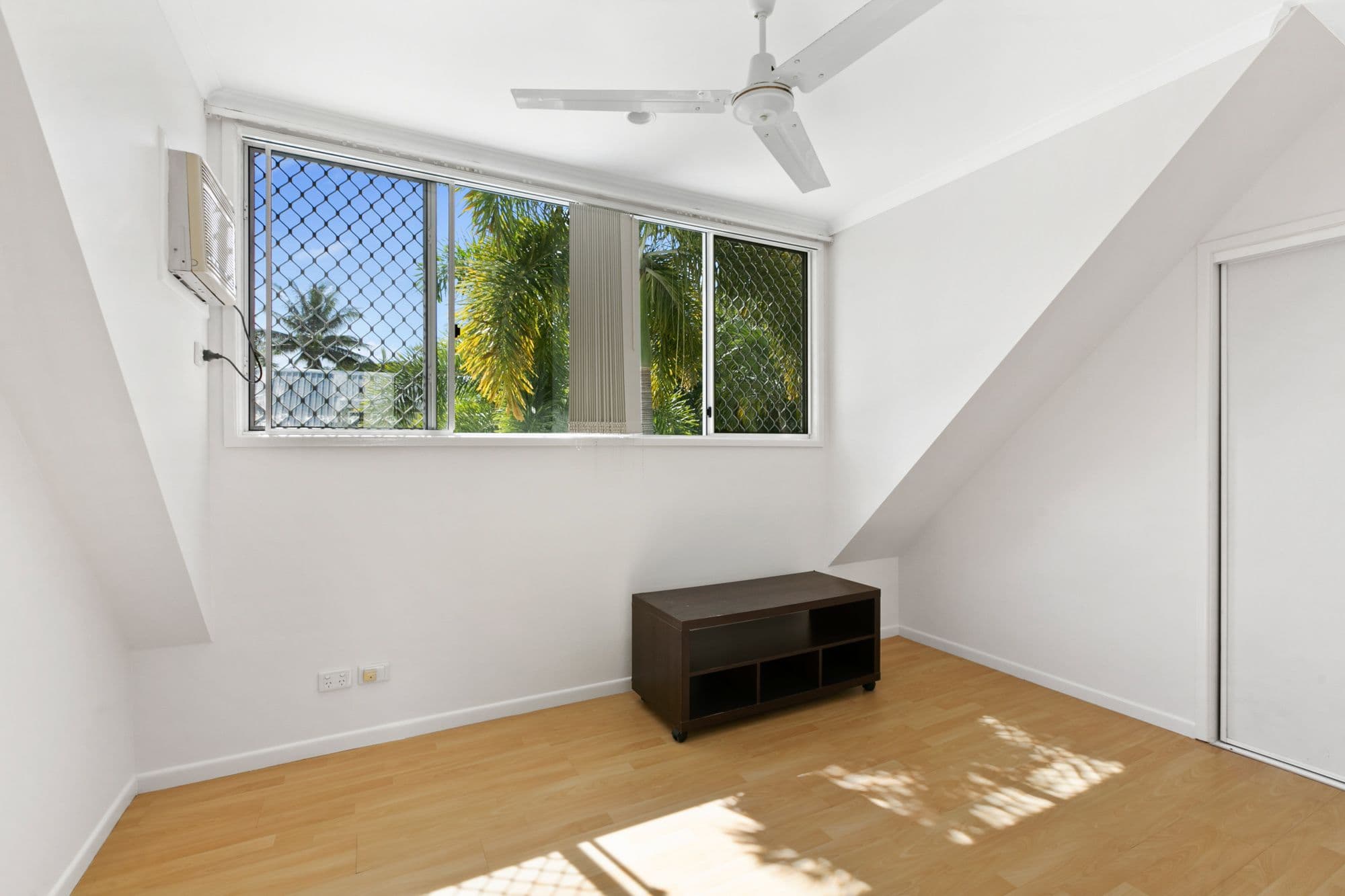 77-79 Moore Street, Trinity Beach QLD 4879, Trinity Beach - Thumbnail 6