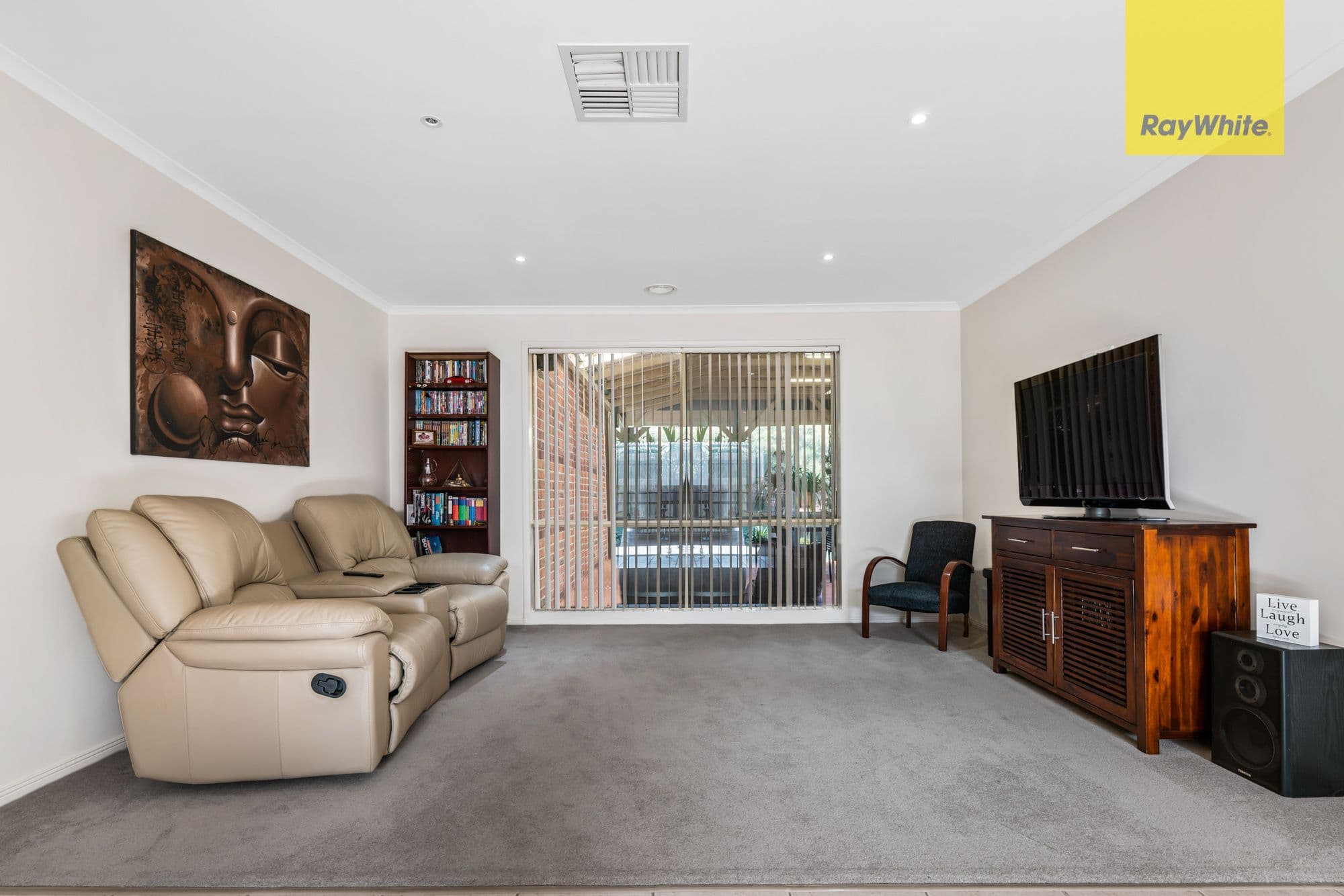 35 Perceval Crescent, Taylors Lakes VIC 3038, Taylors Lakes - Thumbnail 4