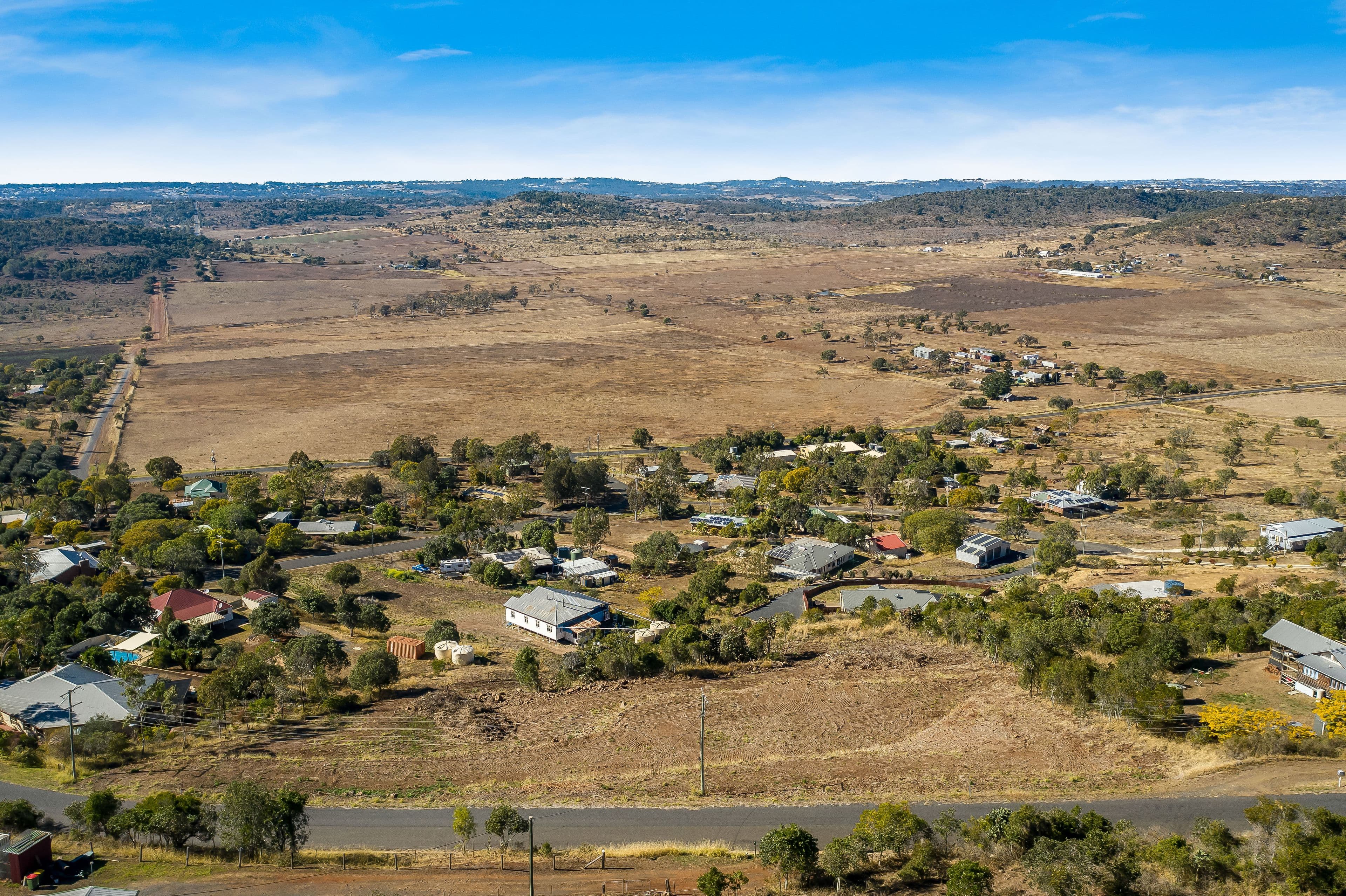 15 Nichols Drive, Glencoe QLD 4352, Glencoe - Thumbnail 6