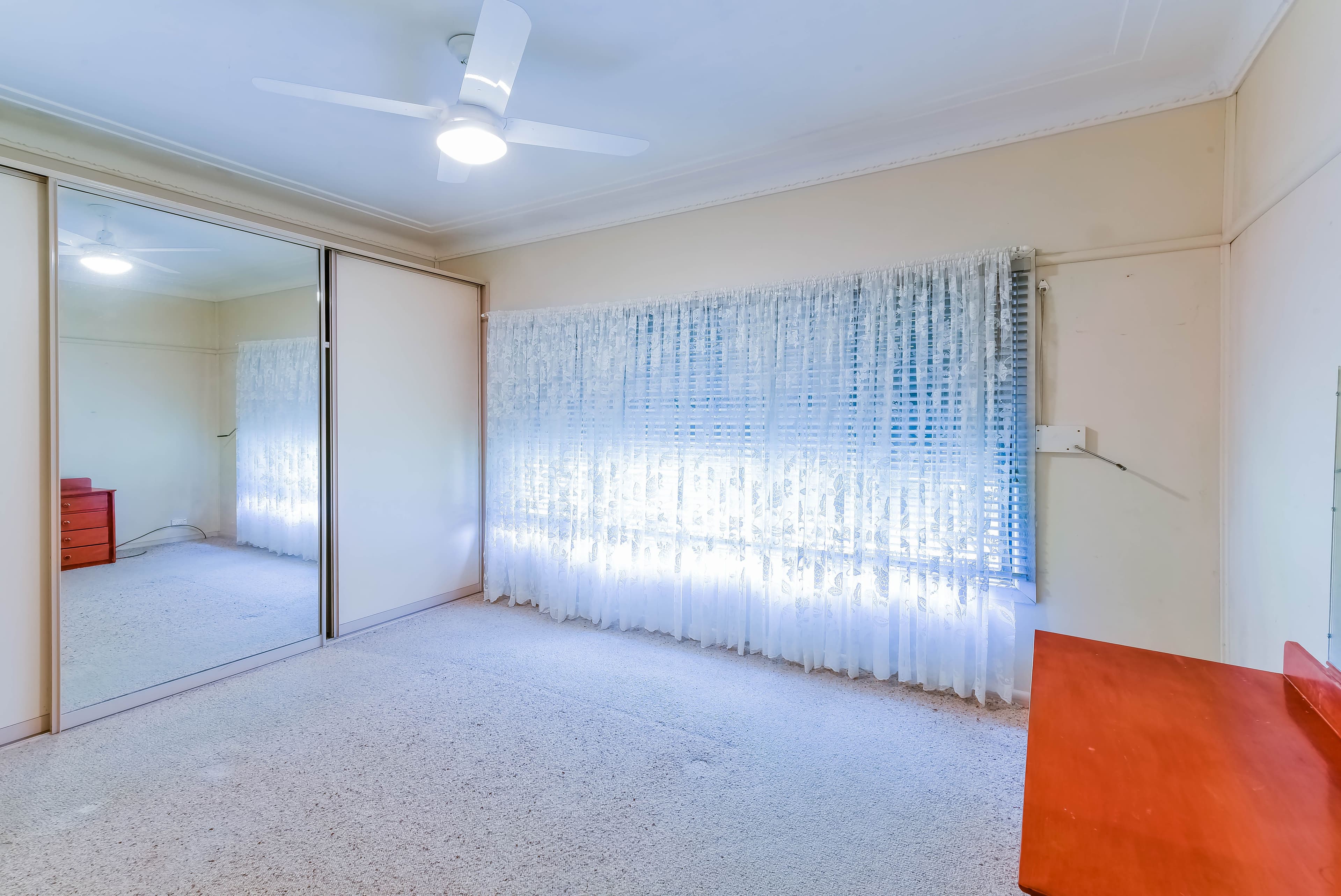 111 East Parade, Buxton - Thumbnail 8