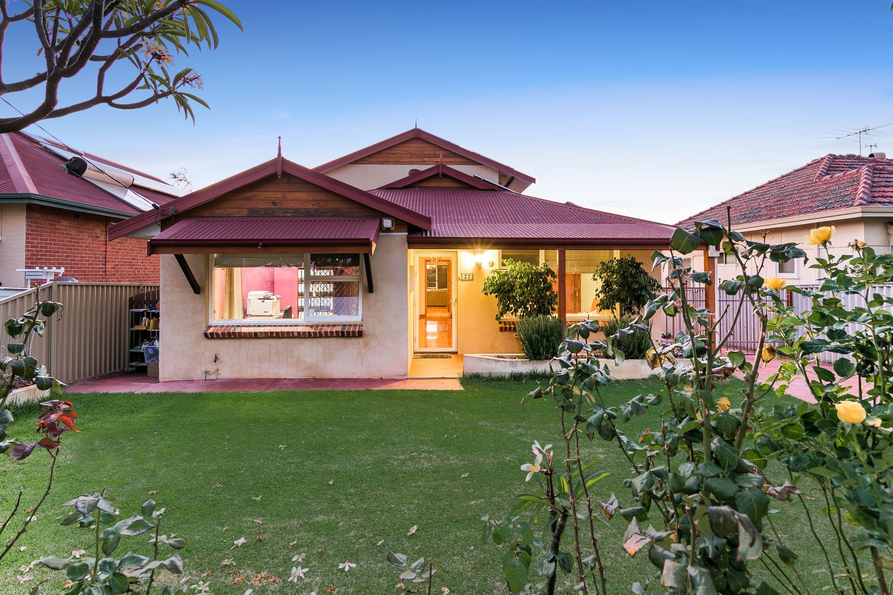 27 Shepherd Street, Beaconsfield WA 6162, Beaconsfield - Thumbnail 2