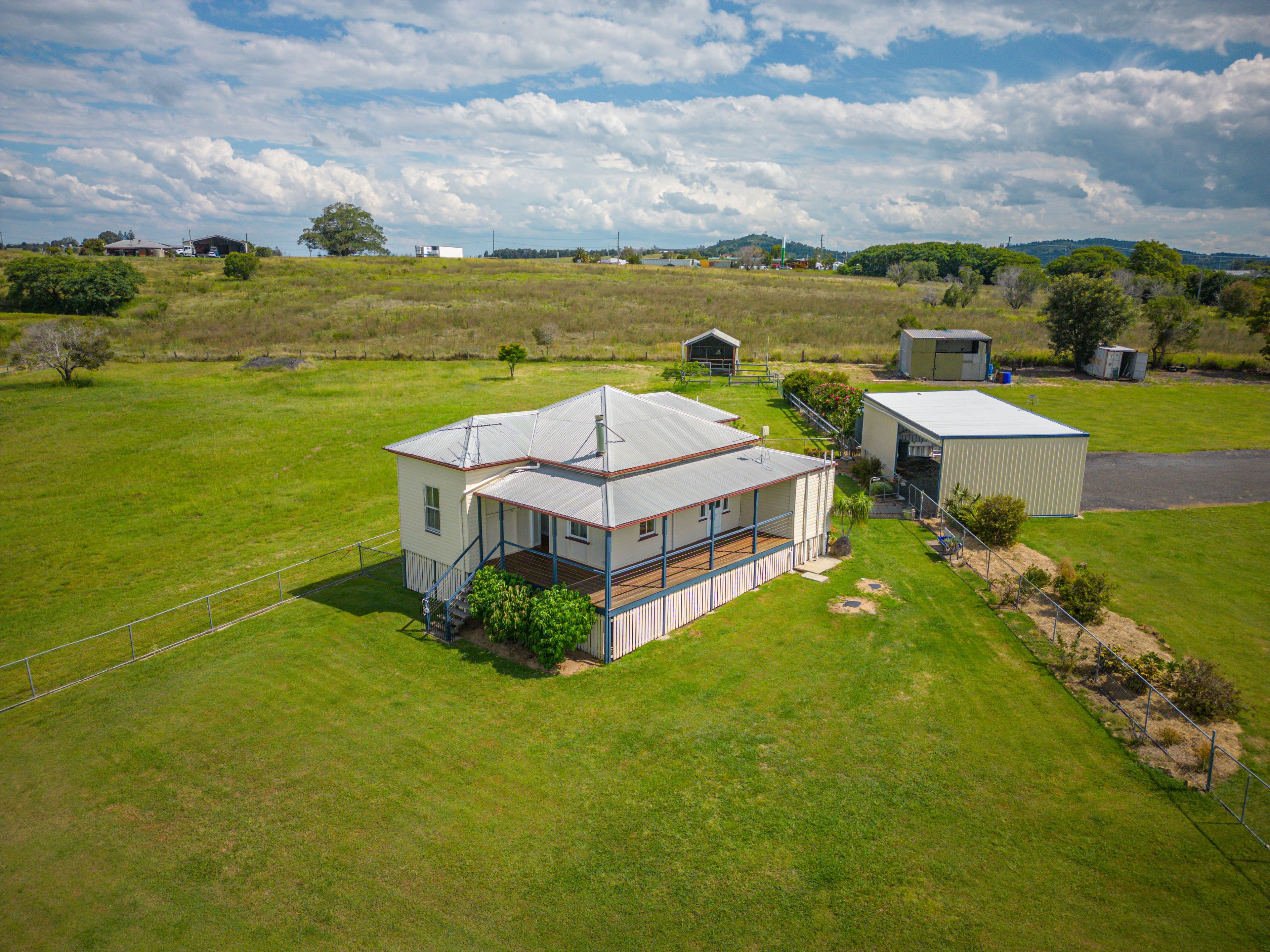 21 Linnings Road, Haigslea QLD 4306, Haigslea - Thumbnail 2