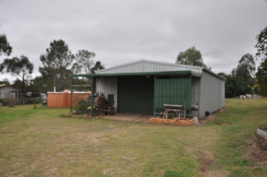 8 Clifford Street, Meringandan West QLD 4352, Meringandan West - Thumbnail 3