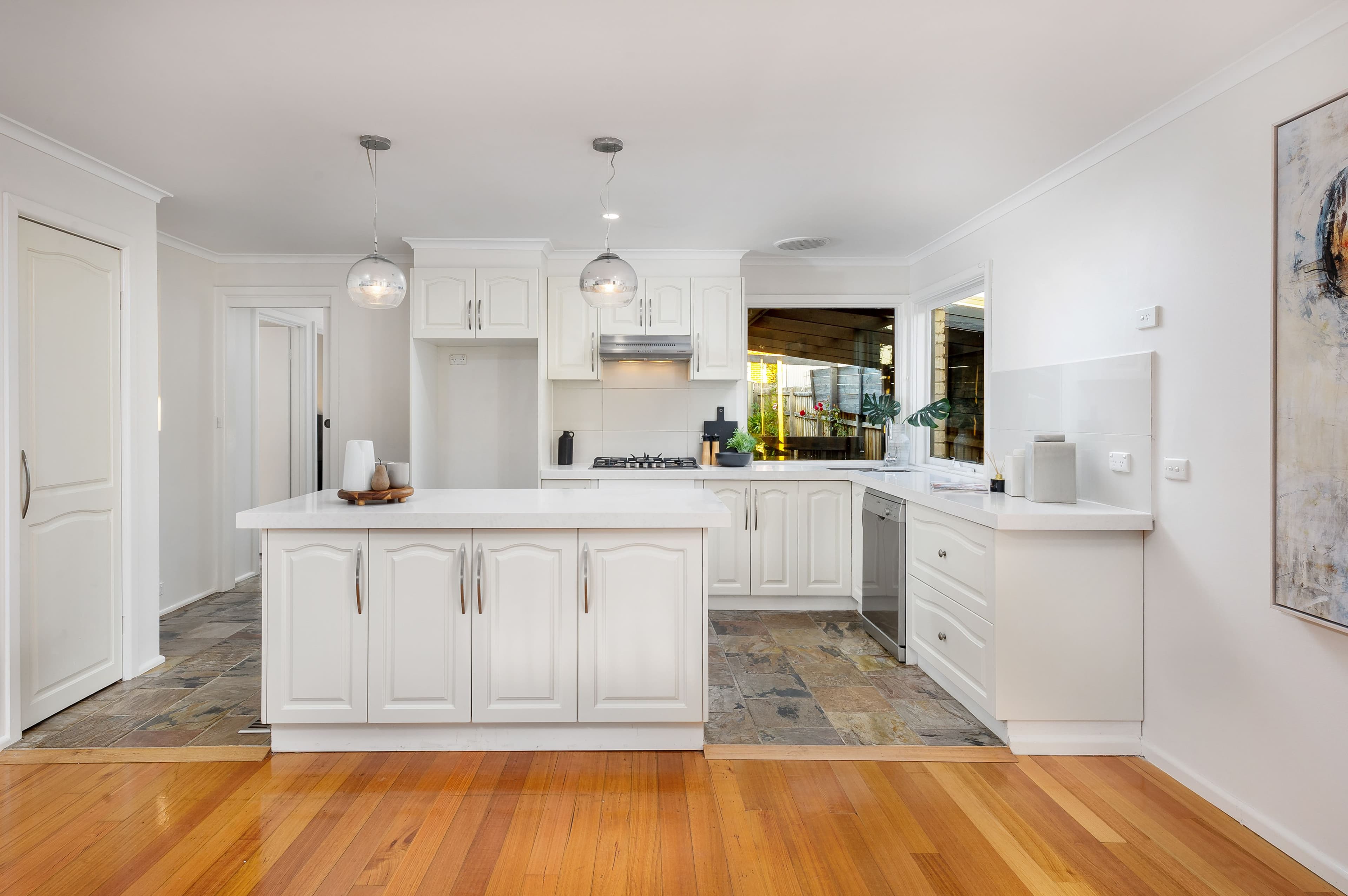 34 Luton Way, Bundoora VIC 3083, Bundoora - Thumbnail 7