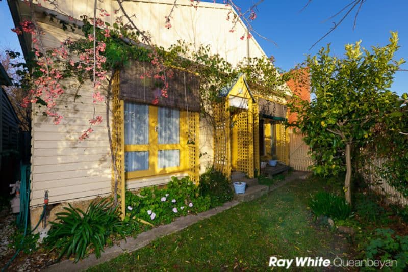 24 Crawford Street, QUEANBEYAN NSW 2620, Queanbeyan - Image 1