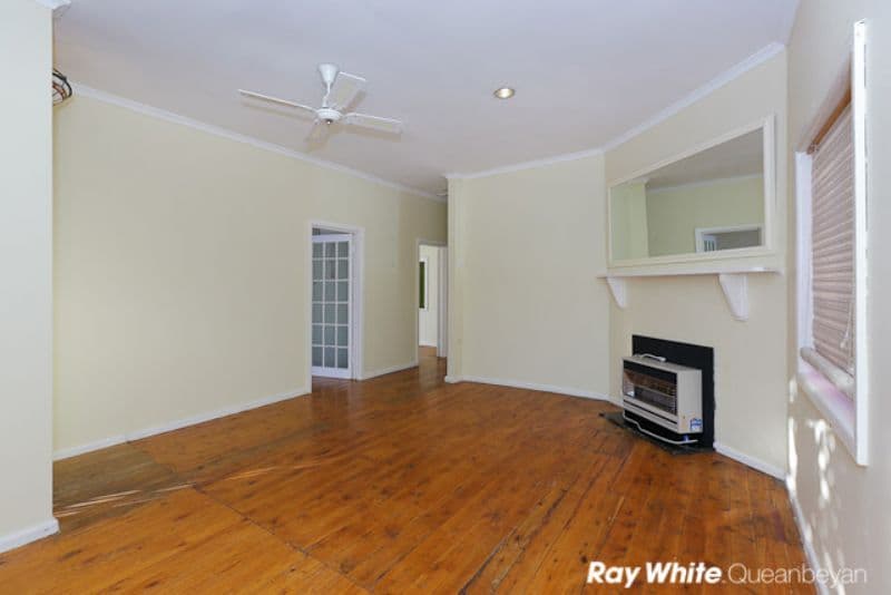 24 Crawford Street, QUEANBEYAN NSW 2620, Queanbeyan - Thumbnail 3