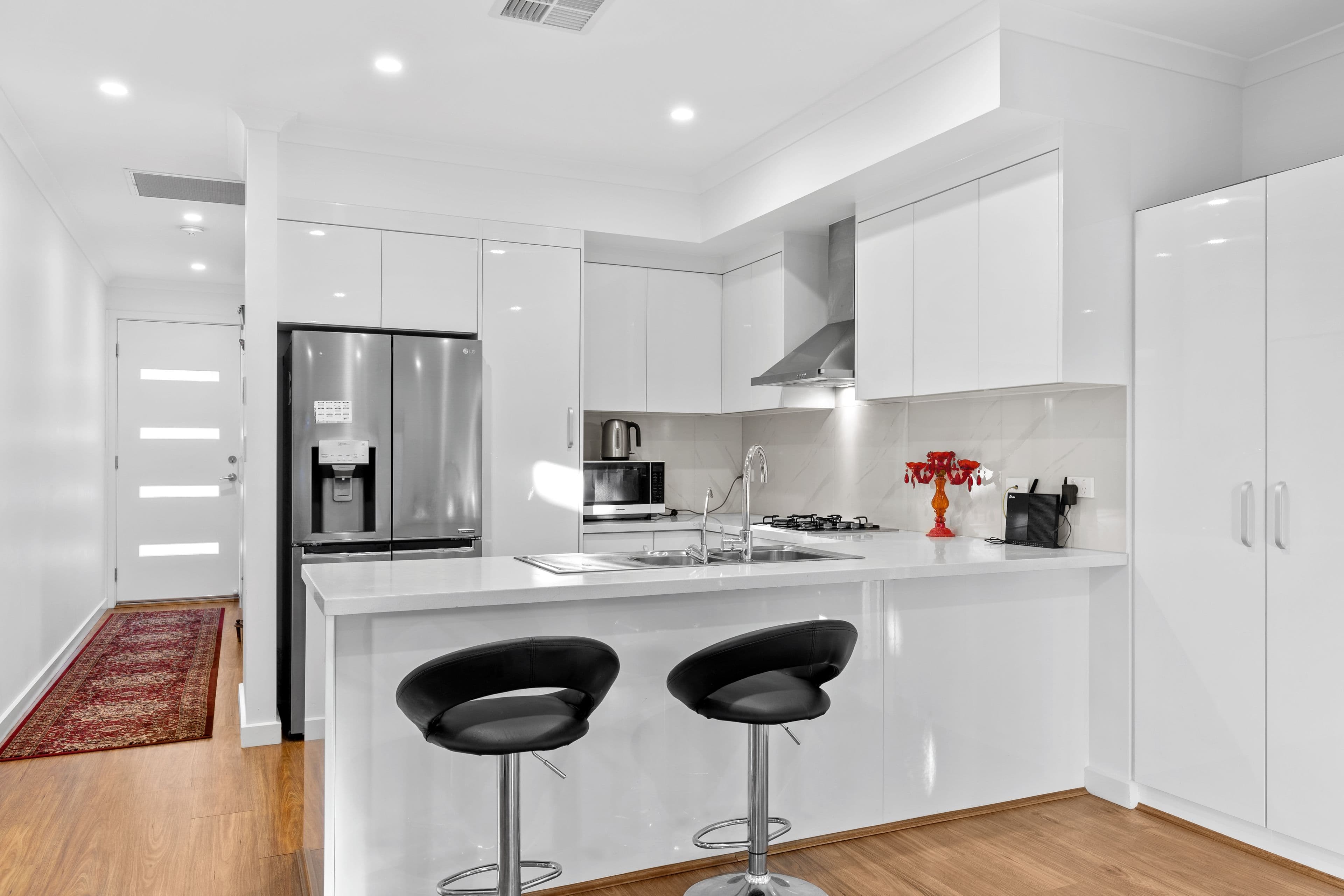 12 Larkdale Avenue, Marion SA 5043, Marion - Thumbnail 3
