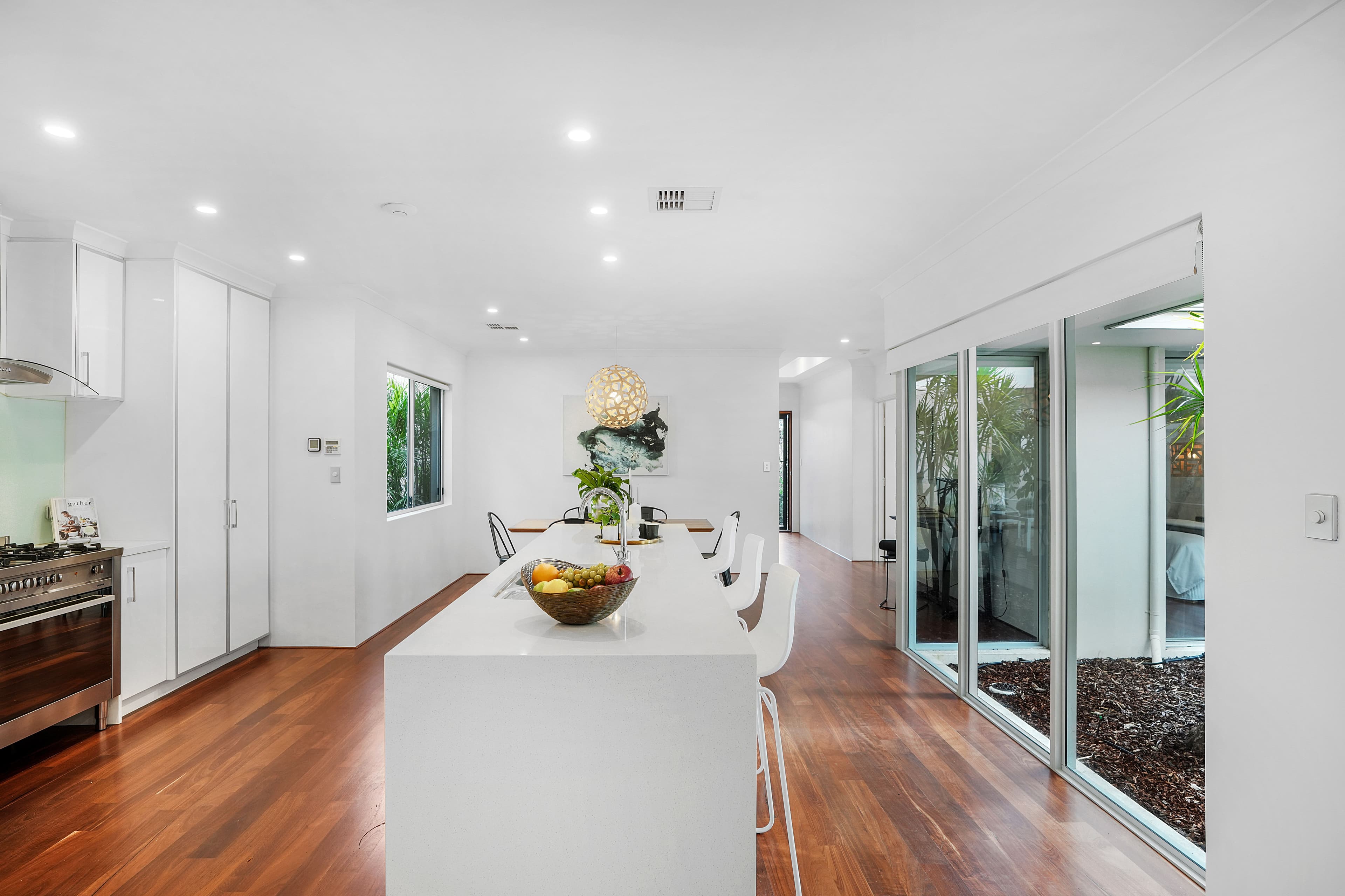 2 Hugo Street, Stirling WA 6021, Stirling - Thumbnail 7