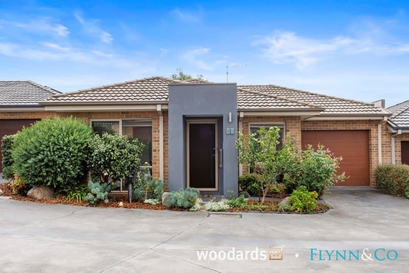 60 Avalon Drive, Rosebud - Thumbnail 2
