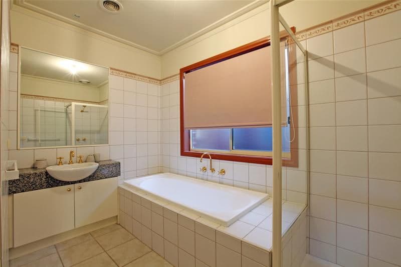 40 McLeans Road, BUNDOORA VIC 3083, Bundoora - Thumbnail 7