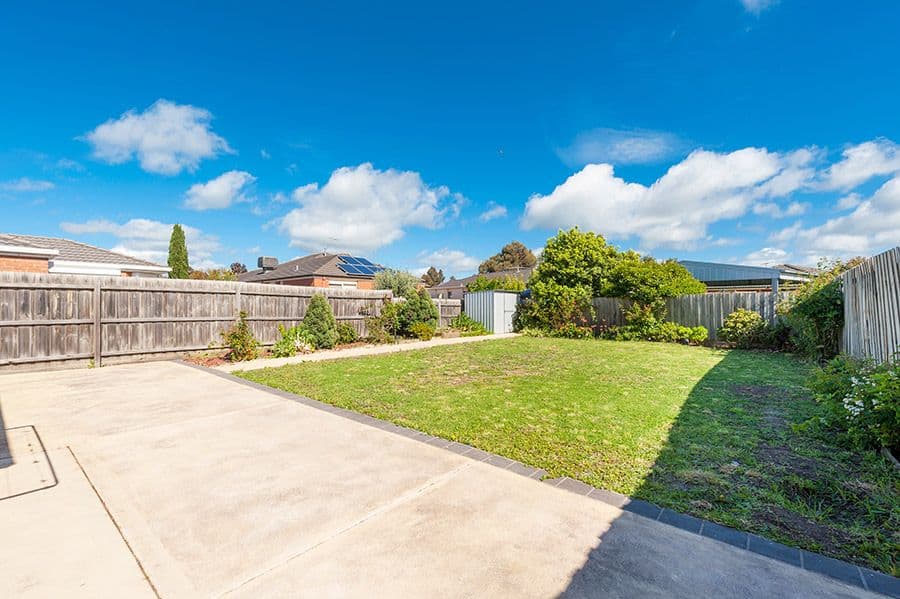 5 Shannon Grove, Roxburgh Park VIC 3064, Roxburgh Park - Thumbnail 8