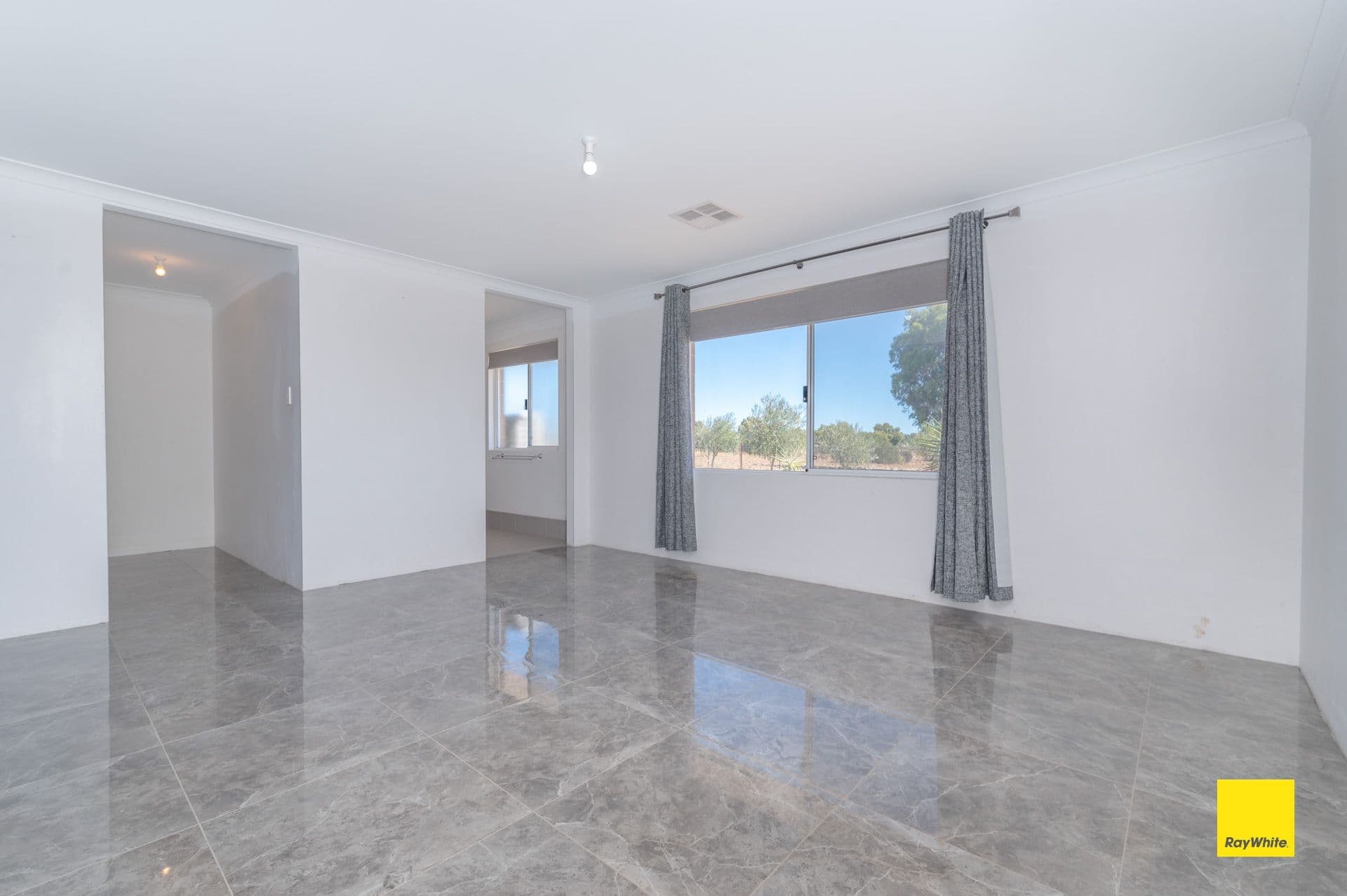 357 HAKEA Court, Nilgen WA 6044, Nilgen - Thumbnail 5