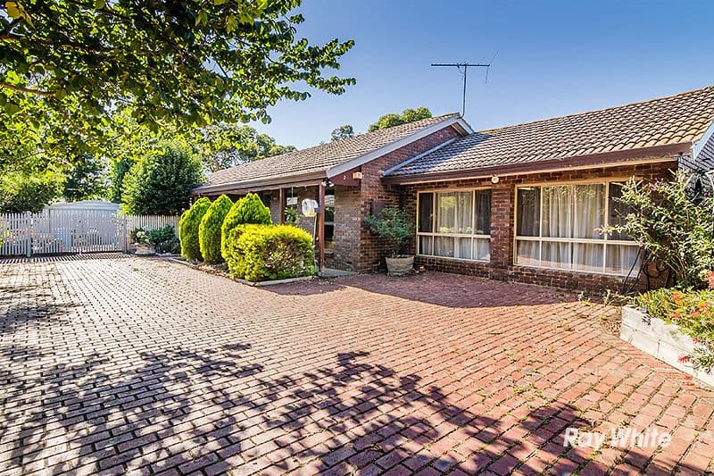 2 Averne Street, Cranbourne VIC 3977, Cranbourne - Thumbnail 2