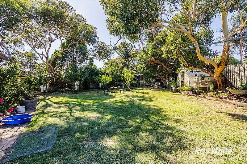 2 Averne Street, Cranbourne VIC 3977, Cranbourne - Thumbnail 5