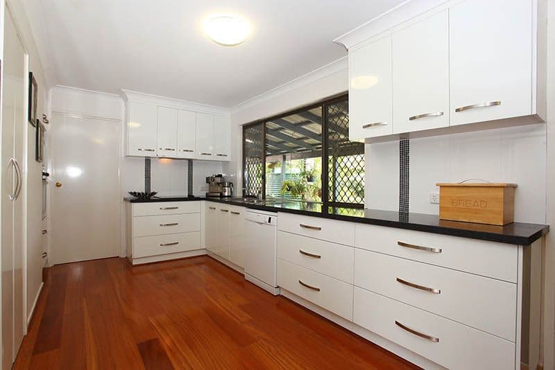 18 Clutha Street, WESTLAKE QLD 4074, Westlake - Thumbnail 5