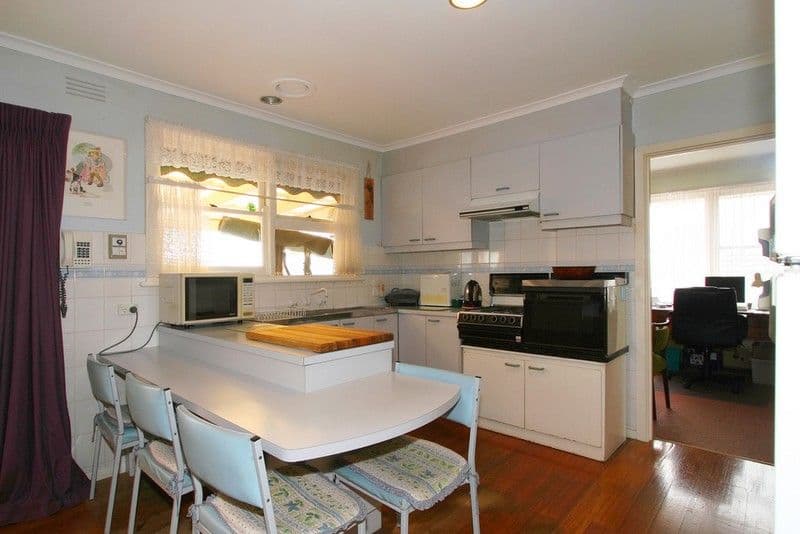 91 Burke Road, FERNTREE GULLY VIC 3156, Ferntree Gully - Thumbnail 2