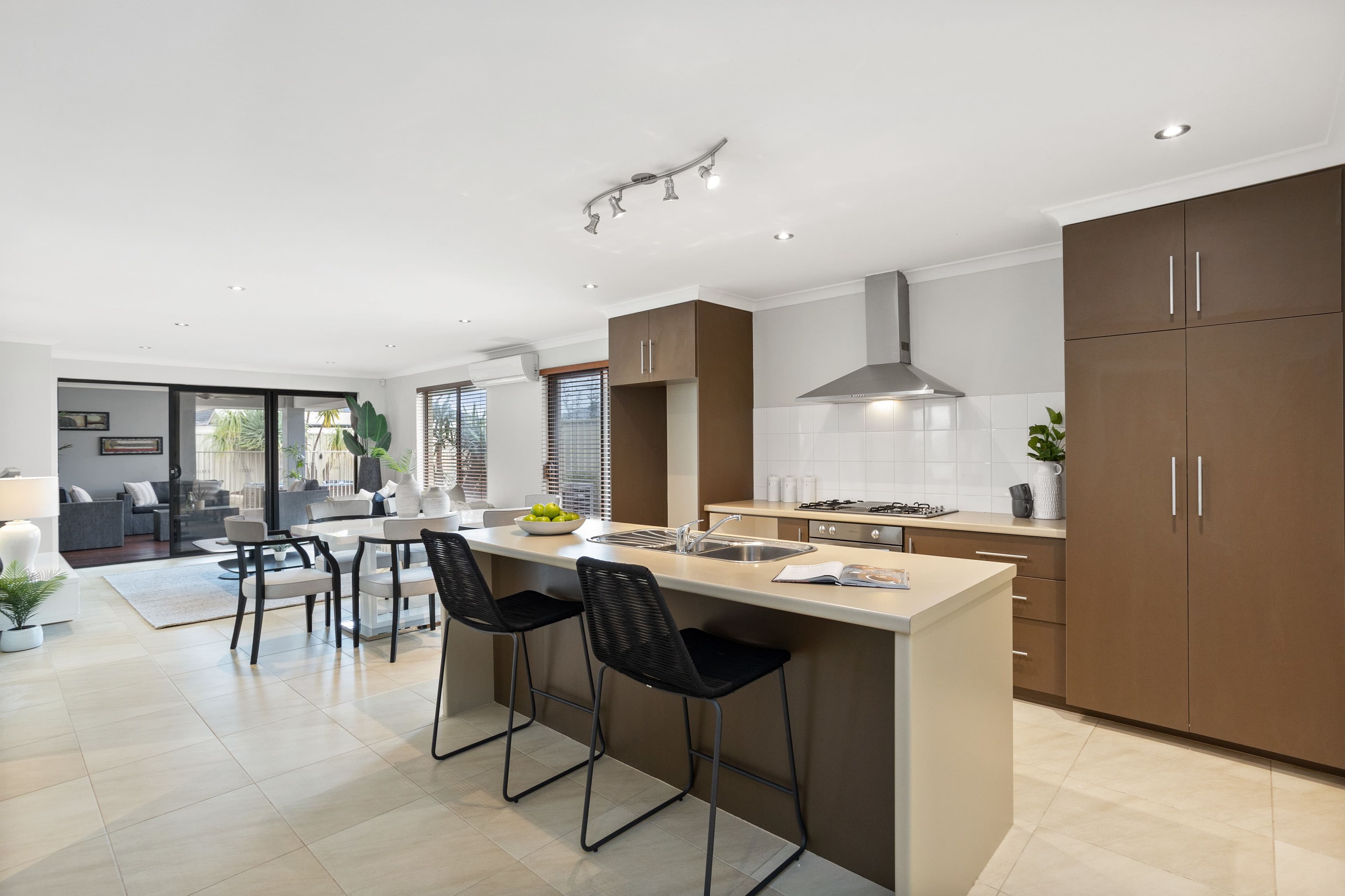 5 Carona Rise, Madeley WA 6065, Madeley - Thumbnail 5