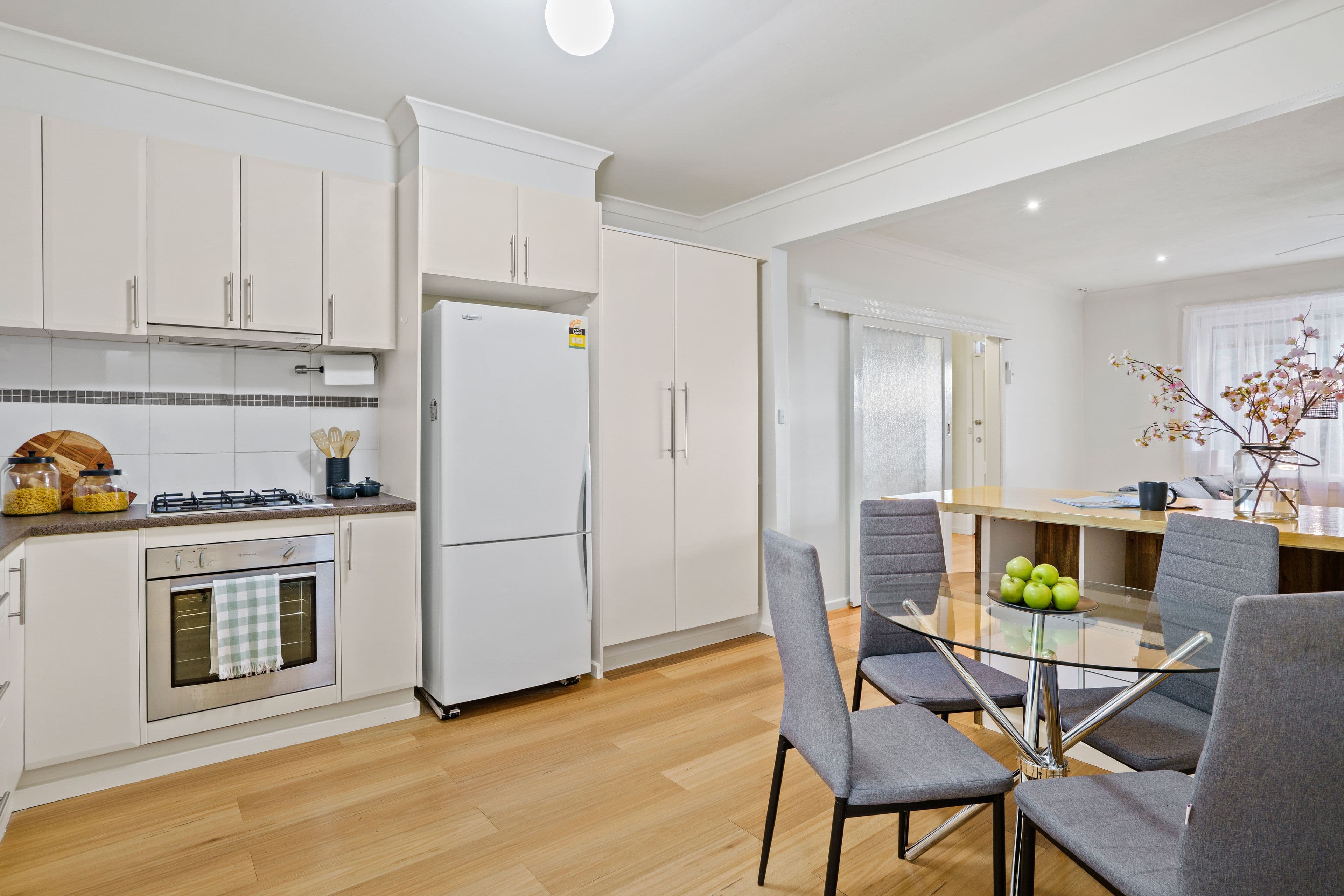 102 Railway Crescent, Dallas VIC 3047, Dallas - Thumbnail 3