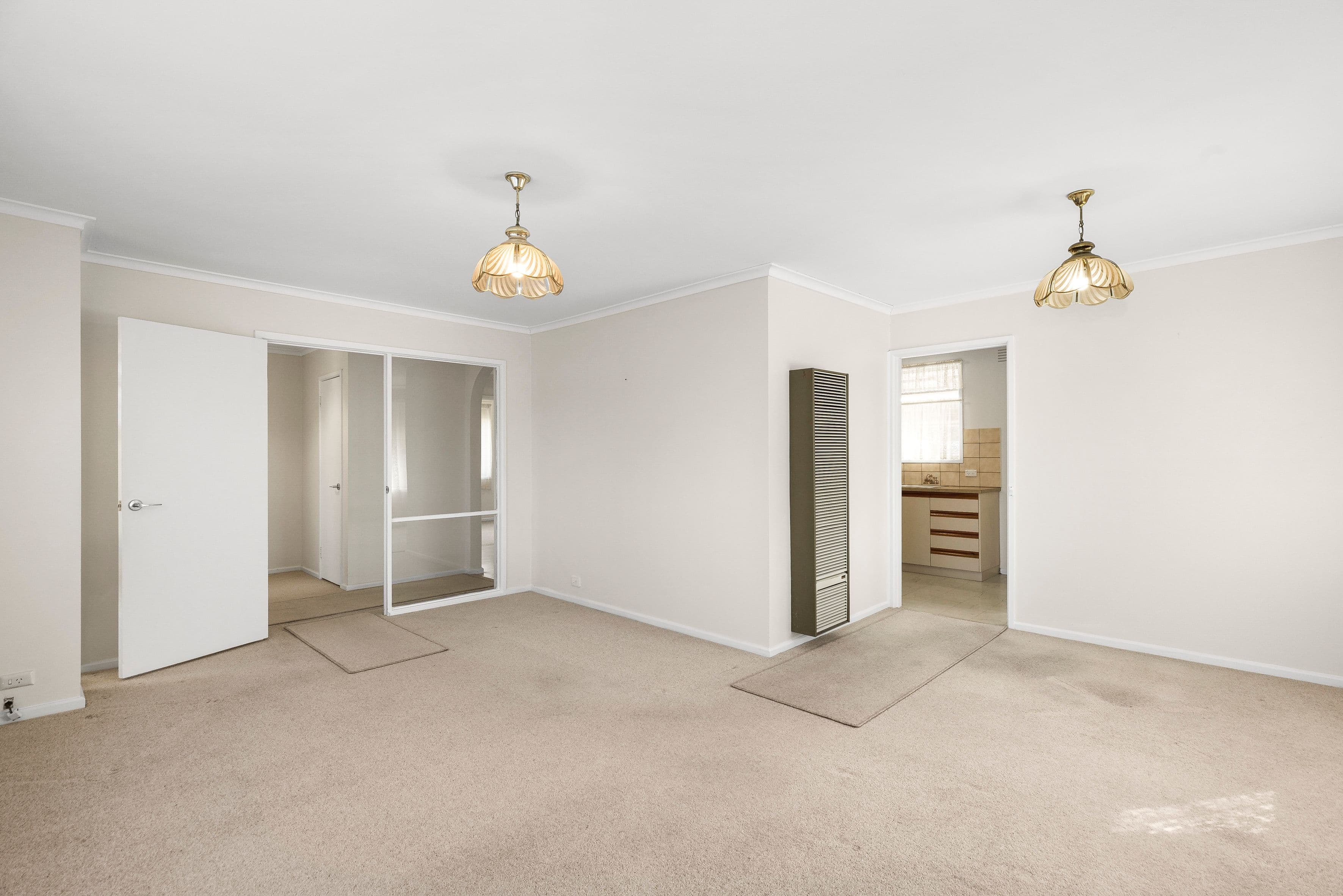 2 Derwent Court, Gladstone Park VIC 3043, Gladstone Park - Thumbnail 2