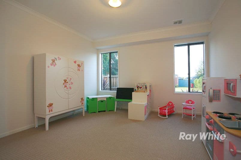 11 Aquanita Close, LYNDHURST VIC 3975, Lyndhurst - Thumbnail 4