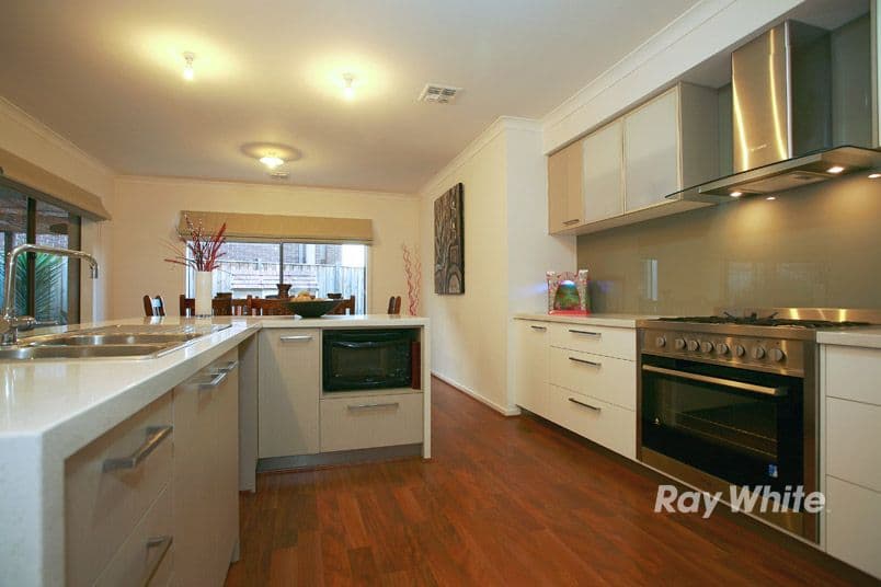11 Aquanita Close, LYNDHURST VIC 3975, Lyndhurst - Thumbnail 8