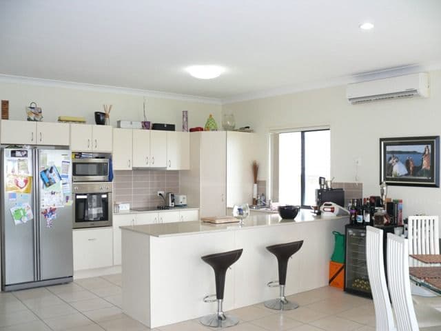 5 Amaranth Crescent, UPPER COOMERA QLD 4209, Upper Coomera - Thumbnail 4