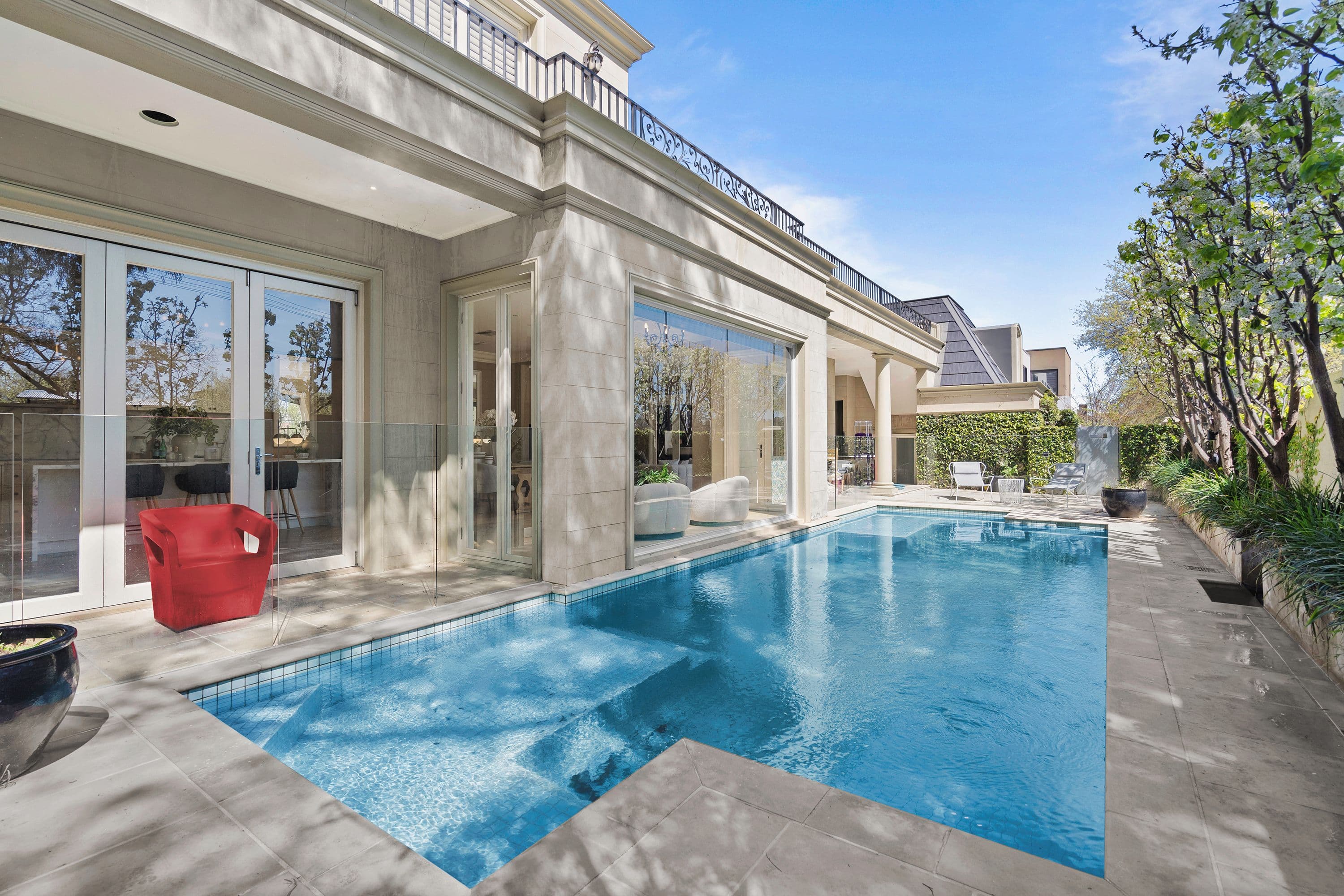 9 Junction Road, Surrey Hills VIC 3127, Surrey Hills - Thumbnail 2